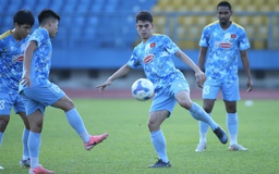 Cánh trái cực mạnh của đội tuyển Việt Nam: Toàn hảo thủ, thầy Kim tha hồ chọn