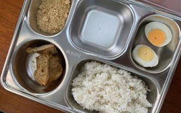 Suất ăn 25.000 đồng ở Quảng Trị: Do dịch tả heo, khan hiếm thực phẩm sau bão?