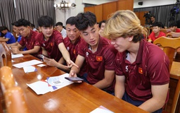 VFF làm điều đặc biệt, CĐV được tương tác nhiều hơn với các cầu thủ Việt Nam