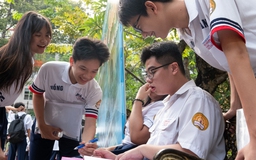 Phổ cập THPT: Tuyển sinh lớp 10 nên thi hay xét?