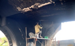 Hà Nội chi ngân sách 2,6 tỉ sửa cầu Vĩnh Tuy sau vụ cháy bãi xe