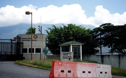 Venezuela cảnh báo Đại sứ quán Mỹ bị tấn công