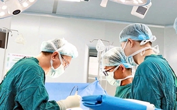 Bệnh viện 22-12 tại Khánh Hòa từng bước làm chủ công nghệ thay khớp háng