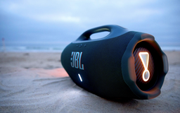 JBL ra mắt loa giải trí Boombox 4