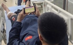 Trần Thành Trung chỉ bị khâu 5 mũi, vẫn kịp đá SEA Games 33: Thầy Kim thót tim