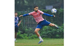 Việt Nam không đi theo vết xe đổ của bóng đá Malaysia, làm hồ sơ cực chuẩn…