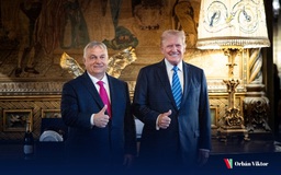 Khi lãnh đạo Mỹ - Hungary 'cộng sinh'