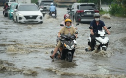 Dự báo thời tiết TP.HCM ngày 10.11: Triều cường ở mức báo động, đề phòng mưa lớn