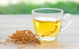 Khám phá 7 công dụng nước đông trùng hạ thảo giúp hội U30 duy trì tuổi trẻ