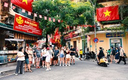 'Phố Hàng' Hà Nội - linh hồn thủ công giữa nhịp sống hiện đại