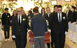 Âu Dương Chấn Hoa, Miêu Kiều Vỹ tiễn đưa 'trùm vai phụ' Hứa Thiệu Hùng