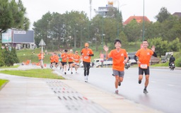 5.000 VĐV vượt mưa lạnh chinh phục giải marathon Liên Minh Group mở rộng 2025