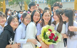 Ngày 20.11 được luật hóa: tôn vinh thầy cô bằng pháp lý