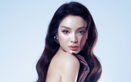 Phương Trinh Jolie trở lại sau khi sinh con lần 3, được chồng ‘chống lưng’