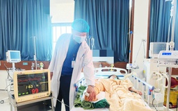 Cấp cứu giữ lại cẳng chân cho cháu bé ở Gia Lai bị tai nạn giao thông