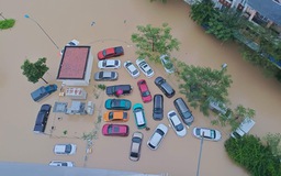 Khánh Hòa: Sông Dinh vượt lũ lịch sử 1986, người dân không kịp trở tay kêu cứu khẩn cấp