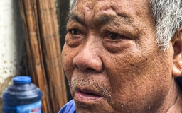 Người dân vùng lũ Quy Nhơn Bắc: Kiệt quệ sau nước rút, mong một bữa cơm