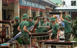 Bộ đội dựng lại nhịp sống cho người dân Gia Lai