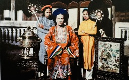 'Nam diện - y phục người Việt qua ba thế kỷ' có gì lạ?