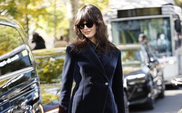 Chân váy nhung đẹp từ công sở đến tiệc tối