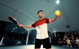 Cùng cựu tay vợt số 1 miền Bắc Đắc Tiến mang tinh thần dân tộc vào pickleball 