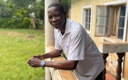 Xét nghiệm ADN để xác định cha con ở Uganda thường có kết quả 'đau lòng'