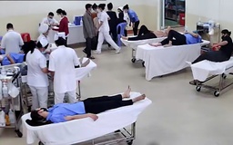 TP.HCM: Gần 80 công nhân, học sinh nhập viện nghi ngộ độc thực phẩm, phản vệ thức ăn