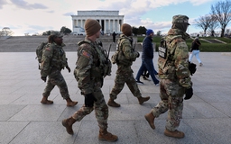 Ông Trump xoáy sâu vào chính sách nhập cư