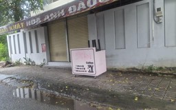 Những chiếc xe đẩy bán hàng lưu động… đứng bánh