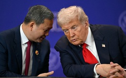 Mỹ chính thức bỏ lệnh cấm vận vũ khí với Campuchia