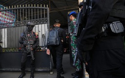 Nổ lớn rung chuyển thủ đô Indonesia, ít nhất 55 người bị thương