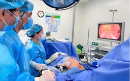 Dùng kỹ thuật mới điều trị bệnh nhân ung thư vú, từng ghép thận