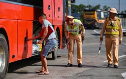 Cục CSGT bắt đầu kiểm soát xe khách trên tất cả các cao tốc