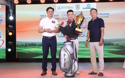 Doanh nhân Sài Gòn đánh golf gây quỹ tiếp sức đồng bào miền Trung sau lũ