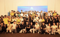 Sinh viên ngành truyền thông Trường ĐH Cửu Long hào hứng tham gia trải nghiệm thực tiễn