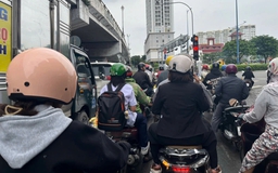 3 thói quen của người dùng khiến xe máy xăng nhanh hỏng khi ùn tắc giao thông