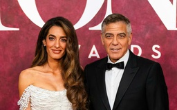 George Clooney tuyên bố ngừng đóng cảnh hôn trên màn ảnh