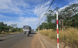Tháo dỡ biển báo 20 km/giờ ở Đồng Nai sau phản ánh của Báo Thanh Niên