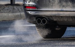 EU tính nới lỏng lệnh cấm xe động cơ đốt trong từ năm 2035