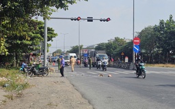 Truy tìm ô tô liên quan vụ cụ bà bị cán tử vong gần cầu Mỹ Thuận