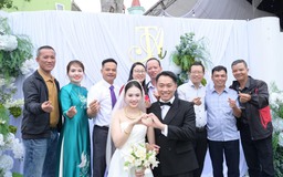 Cha cô dâu tặng món quà đặc biệt: Màn múa võ karate gây bất ngờ ở đám cưới