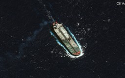 Ông Trump lệnh phong tỏa toàn bộ tàu dầu bị cấm vận ra vào Venezuela