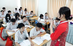 Giáo viên TP.HCM sẽ được trả lương dạy thêm giờ thực hiện 2 buổi/ngày ra sao?