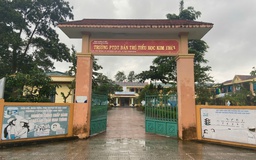 Xã không đủ thẩm quyền, tỉnh quyết định phạt, trường kêu thiếu tiền rồi lại xin xã!