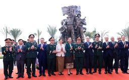 Bộ Quốc phòng khánh thành tượng đài chuyên gia, chiến sĩ 5 nước