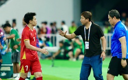 Báo Hàn Quốc khen 'ma thuật' HLV Kim Sang-sik, lộ tâm trạng U.22 Thái Lan ‘nhiều nước mắt’ sau chung kết