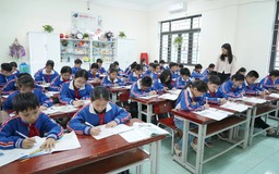 Nghịch lý thiếu giáo viên nhưng vẫn phải 'tinh giản'