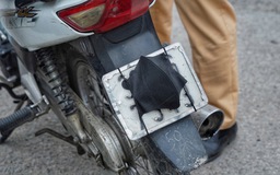 Phạt kịch khung nếu cố tình che biển để 'né' camera AI