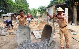 Tái thiết vùng rốn lũ: Vùng ven sông Cái nỗ lực hồi sinh