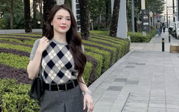 Sức hút duyên dáng từ chân váy xếp ly mùa này